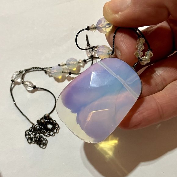 4/$20 Crystal Glass Faceted Pendant - Picture 6 of 7